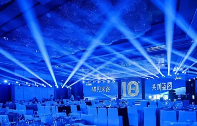 灯光音响/大屏/丽屏展架/注水旗杆 灯光音响/大屏/丽屏展架/注水旗杆